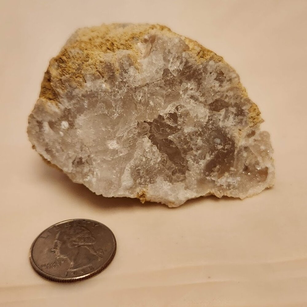 White Beige Geode Crystal Quartz Gemstone Decor Natural Agate Rock Santa Barbara